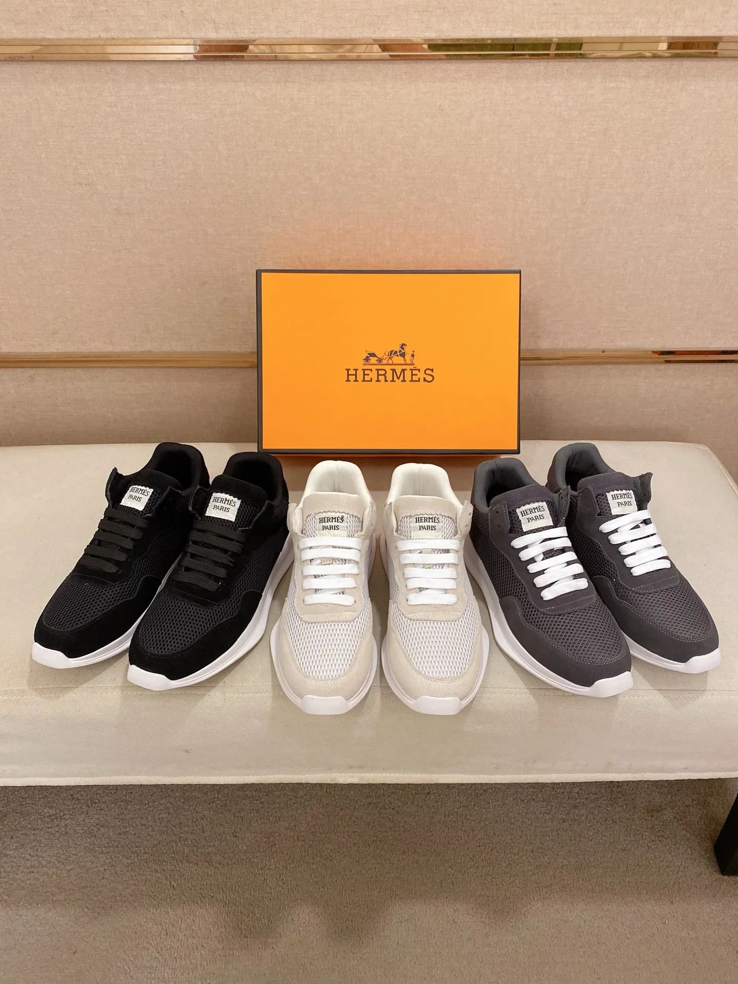 Men's clothing and shoes💰: 420💰《HERMES》【Classic Original Version】Hermès; Top 🔝 Purchasing Agency 🔍🔍Latest 🇺🇸Sold simultaneously at counters, original imported from Italy ▲▲ suede cowhide Equipped with breathable mesh ▲▲Exquisite workmanship (breathable mesh imported from Italy) sole: original sole provided by the original factory, ⚠️exclusive double-layer activity·TPR·rubber·combined molded outsole; Code number: 38-44